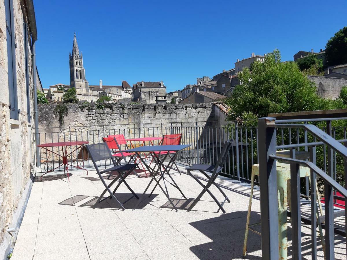 Les Logis Des Vignobles Saint Emilion En Duplex N 2 Avec Terrasse 아파트 외부 사진